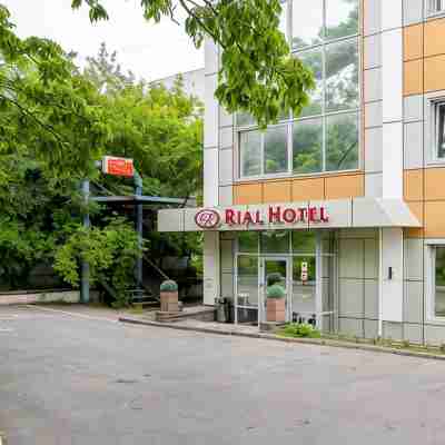 Hotel "Rial" Hotel Exterior