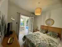 Luxueuse Villa - Jardin - Piscine - Jacuzzi 3mn du Lagon Saline les Bains - Homestays