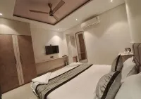 潘達裏普拉姆宮殿 - 2星級
