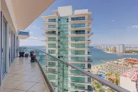 Luxury Beachfront Condo at Icon VallartaCharming one bedroom on the 24th floor! - Bungalows