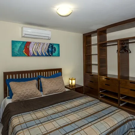 Blue Marlin Apartments Отели в г. Натал