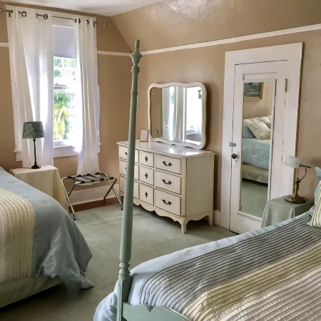 Historic Strong Haven a Southern Gem on Indian River - Hotels in Cocoa