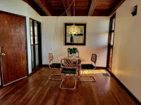 Charming 3-bedroom house located in the heart of Jackson. - بيت ضيافة