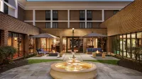 DoubleTree by Hilton McLean Tysons - 4-Star