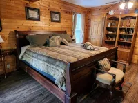 Smoky Mountain Area Relaxation, Recreation, Family and Pet Friendly - Hot Tub
