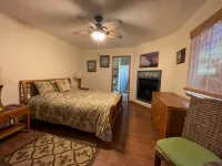 B&B: Wild Ginger Suite 5 mins from National Park - 4-Star
