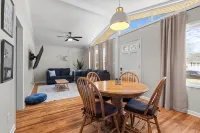 3Bed 1.5 Bath 10 Min to Base - 3-Star