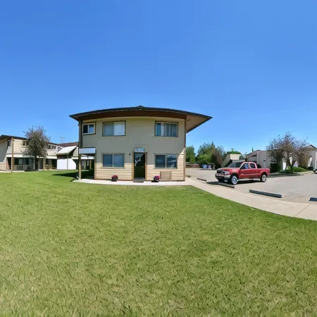 Motel 8