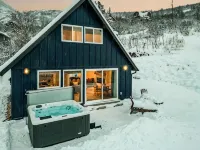 Cozy Little Cabin w/Hot Tub - de charme