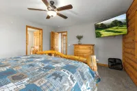 MillMann's Lodge on Dam Lake SaunaPontoonSwim GAME ROOM - WiFi