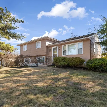 3 Bedroom Mimosa Pool Oasis, Sleeps 8, Outdoor Shower &Hot Tub.Dog & EV Friendly