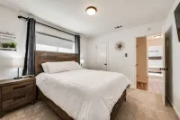 Hot Tub, Putting Green, Game Room! - 무료 와이파이