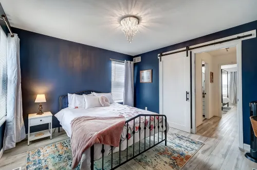Sleepy Nook - Remodeled with Comfort & Style - Steps from Spooky Nook Hamilton - Wi-Fi