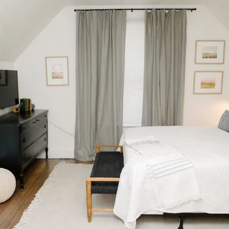 Downtown & Campus Wifi with Netflix 2Br 1Ba