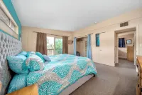 Sedona Home - Walk to Trails. Decks, Views, Hot Tub, Amenities = Best Value! - Bintang 2