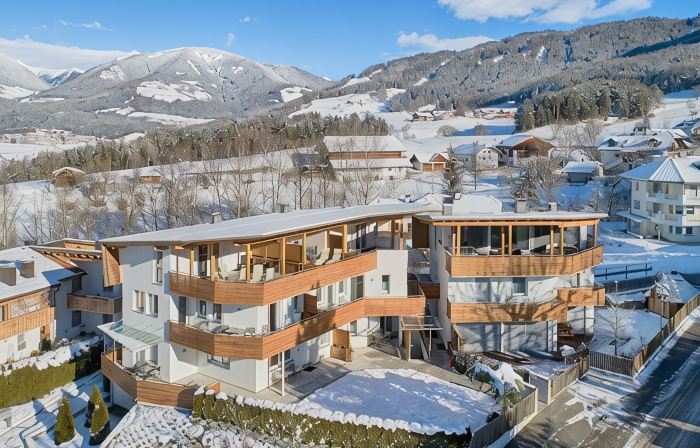 Traum-ferienwohnung mit Dachterrasse & Tollem Ausblick, Cron4 Schwimmbad & Sauna