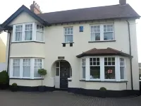 Hollybush guest house - Pensions