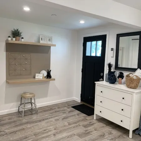 Stylish Tarrytown Studio - Walk to Train & Main St