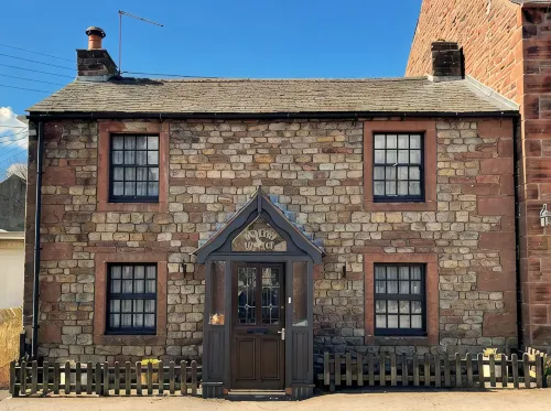 Dunkeld Cottage - ideal for touring the Lake District National Park! WiFi. - Country Houses
