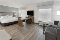 Hampton Inn & Suites Lanett - West Point - 2-Star