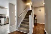 "Broken Arrow 3-Bedroom Retreat – Cozy, Family-Friendly with WiFi & AC - Homestays