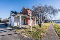 Enjoy Beautiful Historic Franklin Here! - Wi-Fi