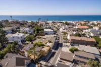 Pierpont Beach Ventura GEM Sleeps 6 Family Friendly-2 Min Walk to the Beach! - 4-Star