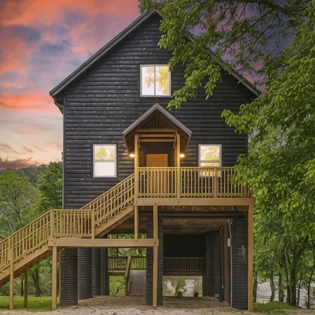 Big Riverfront Cabin #5 on the James! Sleeps 12, #5 of 5 Cabins