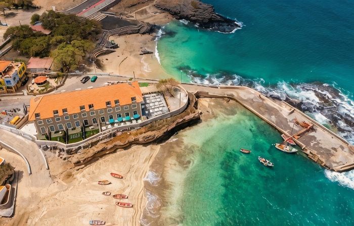 Oasis Tarrafal Alfandega Suites