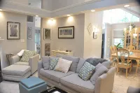 Home Away From Home,  pet friendly retreat! - 3-stjärniga