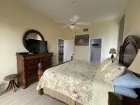 Steps to#1 Rated Beach in USA Spacious2+2Condo,Pool,GarageTranquil Setting - Beach