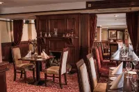 Kee's Hotel - breakfast