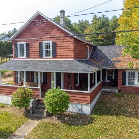 Charming Farmhouse, Sauna - 4 bedrooms, WiFi, AC in Upper Jay