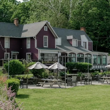 Plum Point Lodge