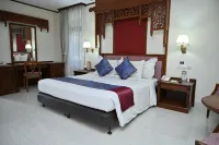 Kusuma Sahid Prince Hotel Solo - balcony