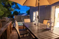 Charlevoix Family Home ~  in Town Home, Newly Renovated, Fire Pit, Hot Tub!!! - WiFi