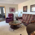 2 bedroom apartment in downtown Zumbrota.  Sleeps 4-6. - Apartments