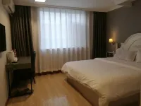 Jiatai Chain Business Hotel (Haicheng Traditional Chinese Medicine Hospital)