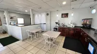 Yankton Inn