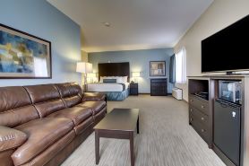 Cobblestone Inn & Suites - Fort Dodge