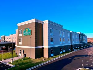 La Quinta Inn & Suites by Wyndham Bannockburn-Deerfield