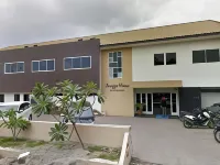 Jangga House Bed & Breakfast Hotel di Babura