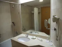 Grand Continental Hotel Hotels in Abu Dhabi