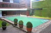 Purple Tree Bed & Breakfast Hotels in Paranaque City