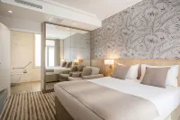 Prince Albert Lyon Bercy Hotels in Paris