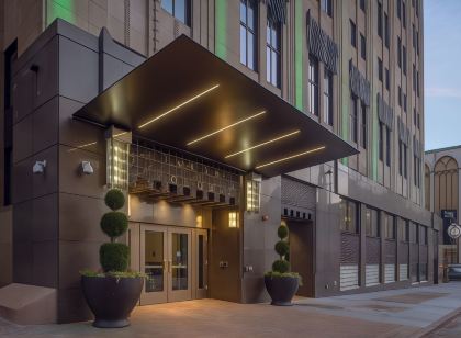 Tulsa Club Hotel, Curio Collection by Hilton