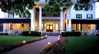 White Inn Hotels in Fredonia