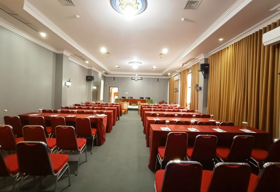 3. 호텔 부미 아시..