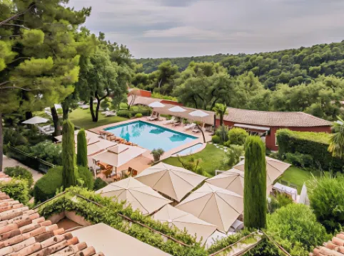 Hotel Spa & Restaurant Cantemerle