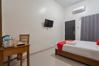 RedDoorz Syariah Plus @ Perintis Guesthouse Tasikmalaya Hotels in Cihideung
